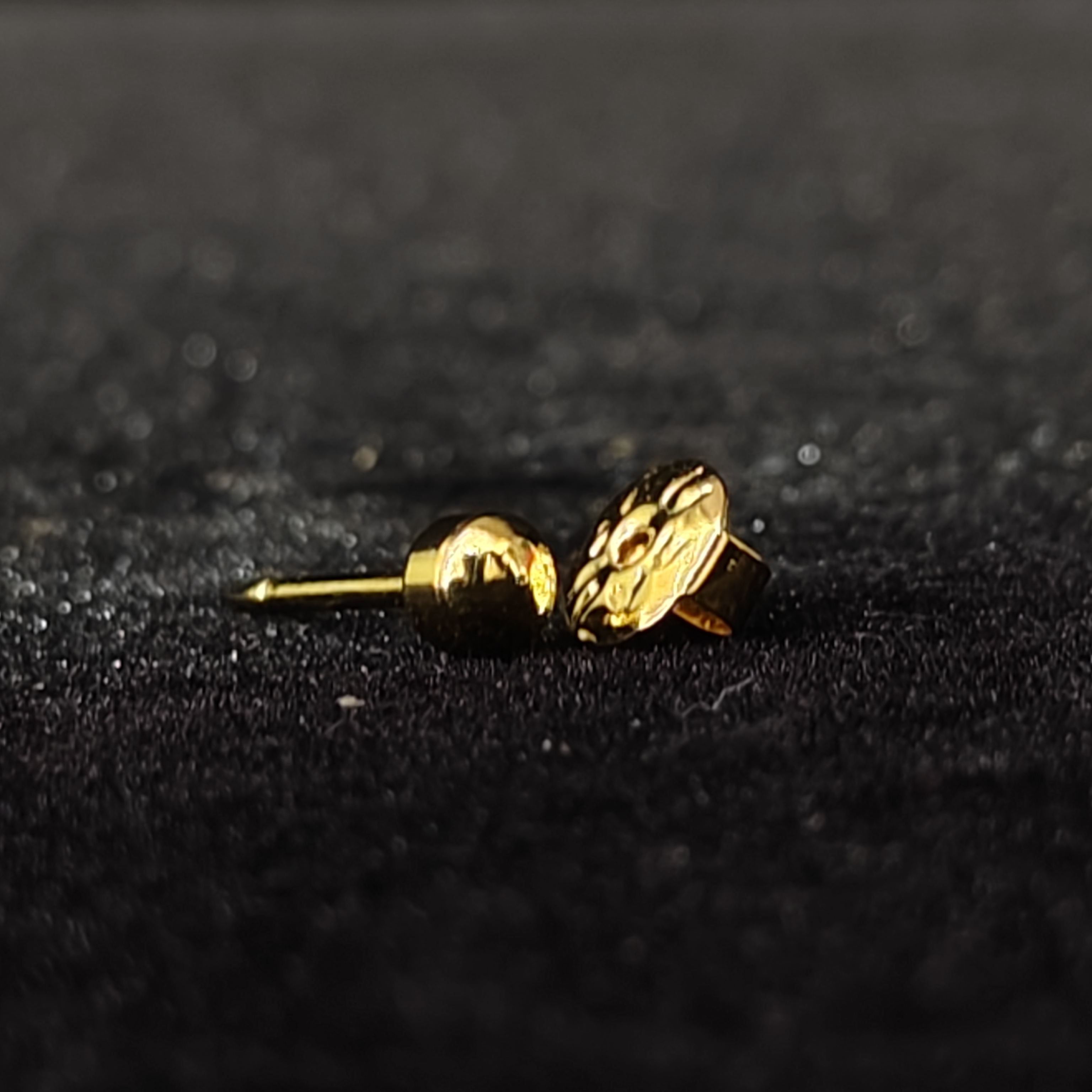 Ear Piercing Studs (Golden)