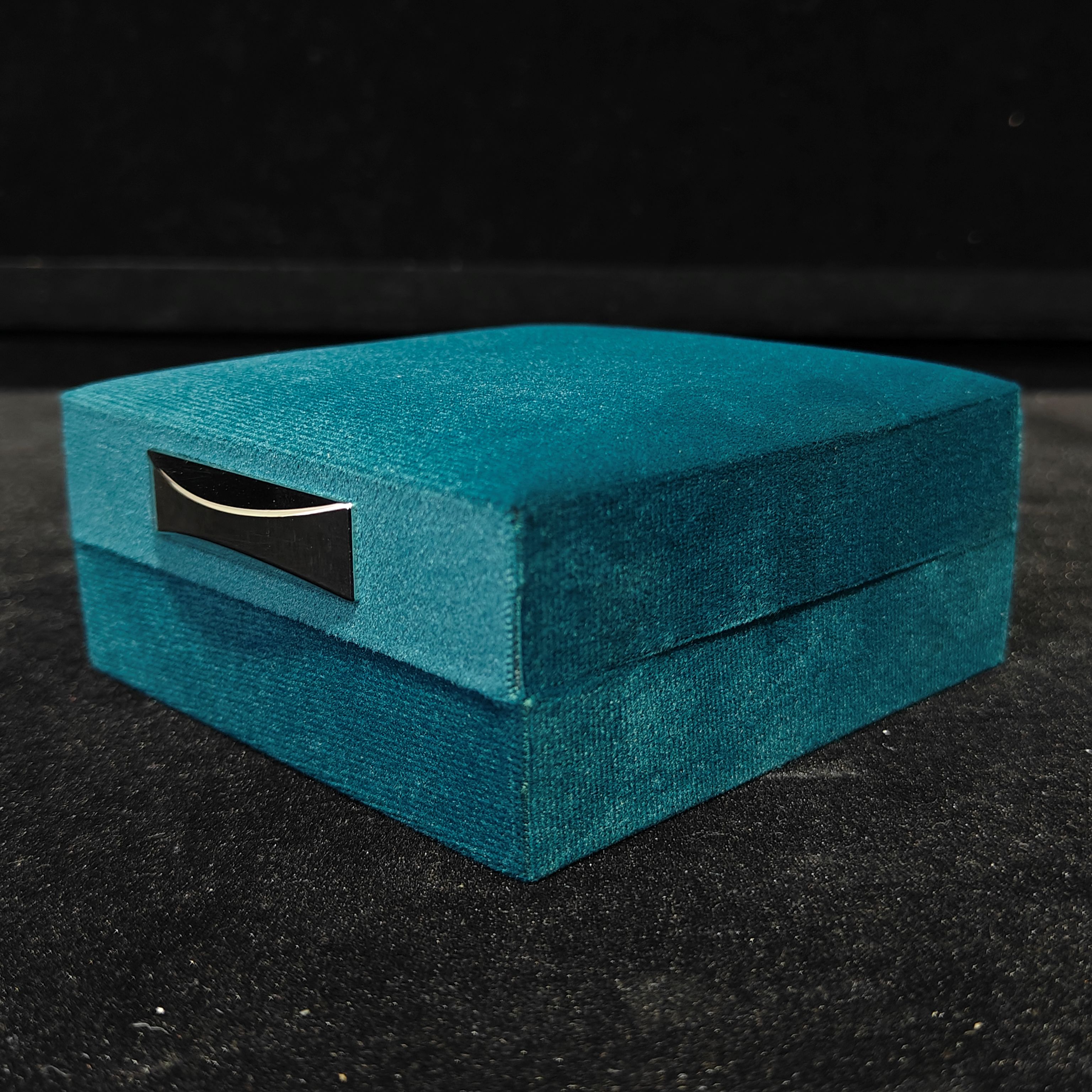Brouch BOX 4X4 P/Set