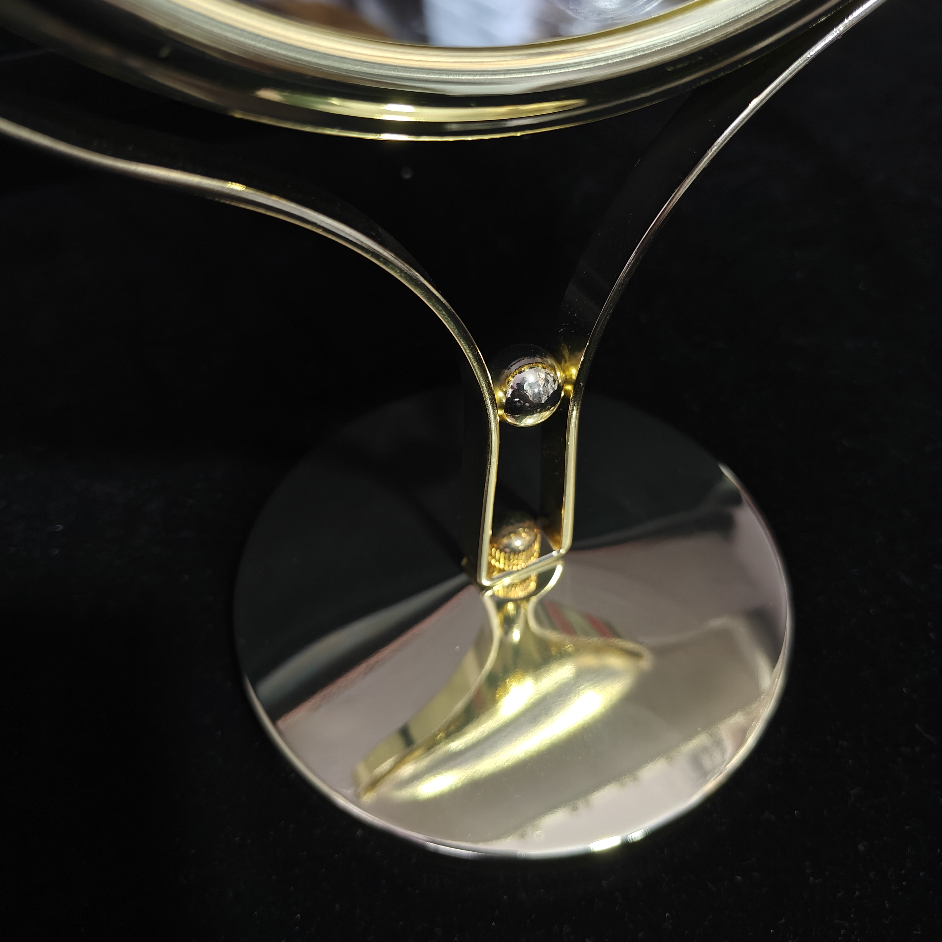 Mirror Trophy