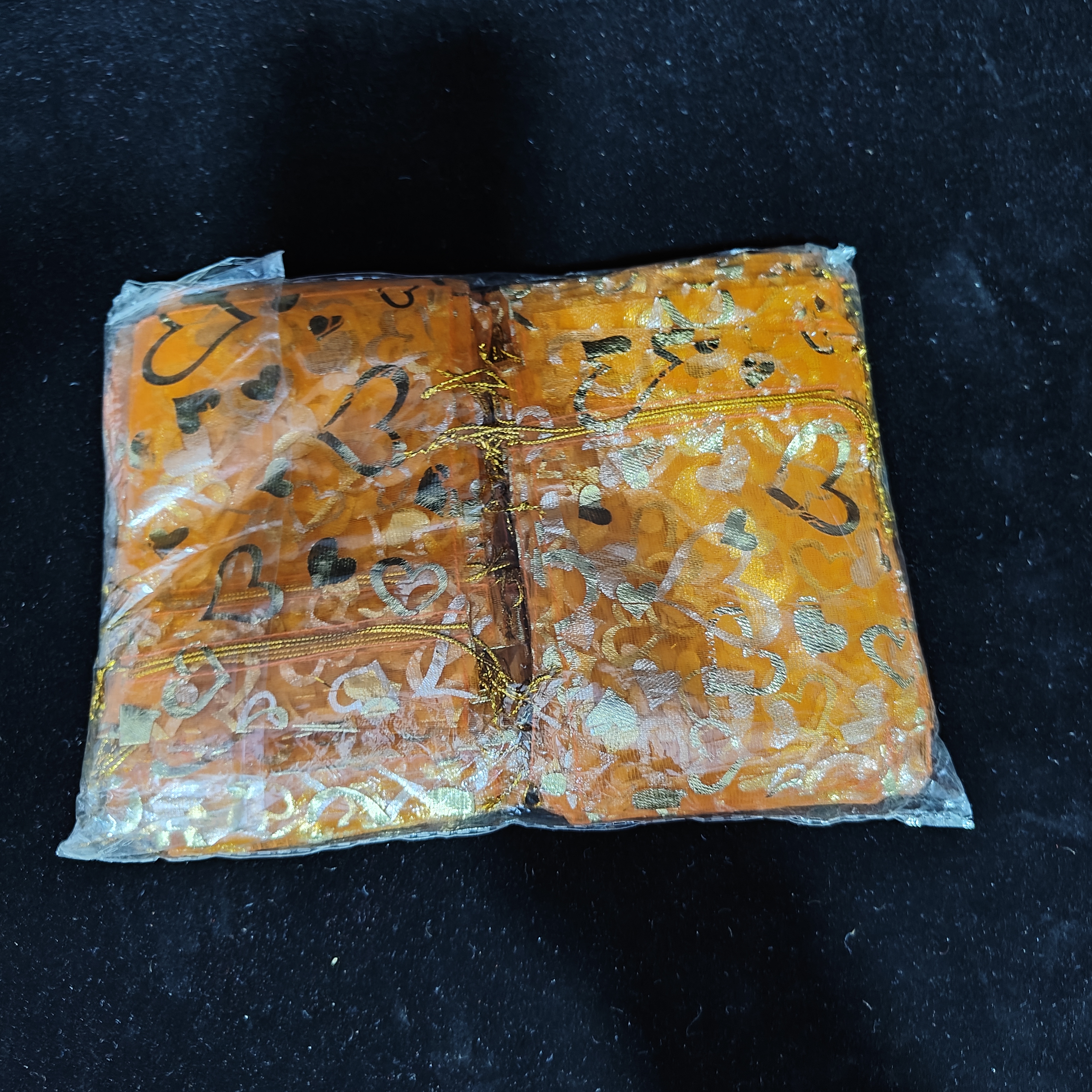 Guthi 9X12