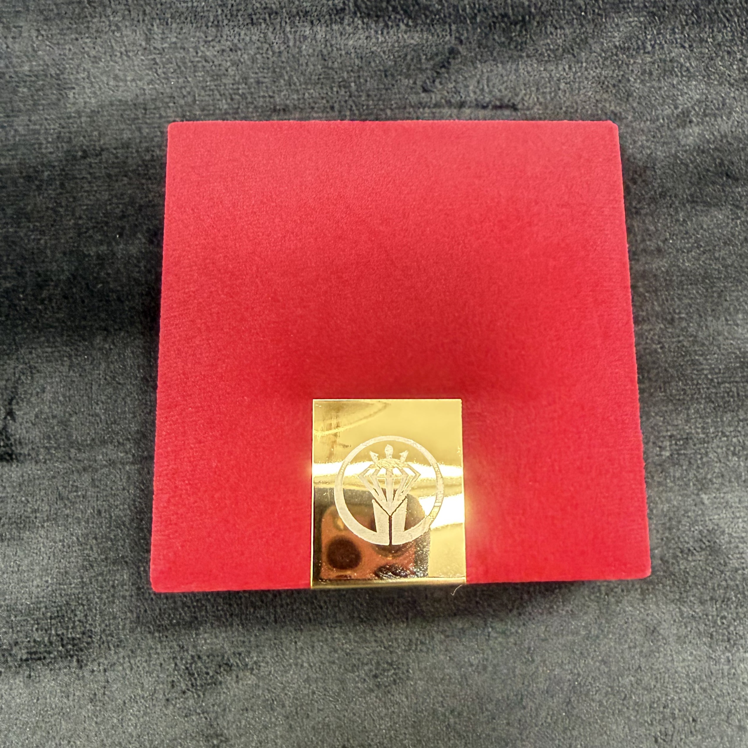 Red Patti Box 4X4 Bangle