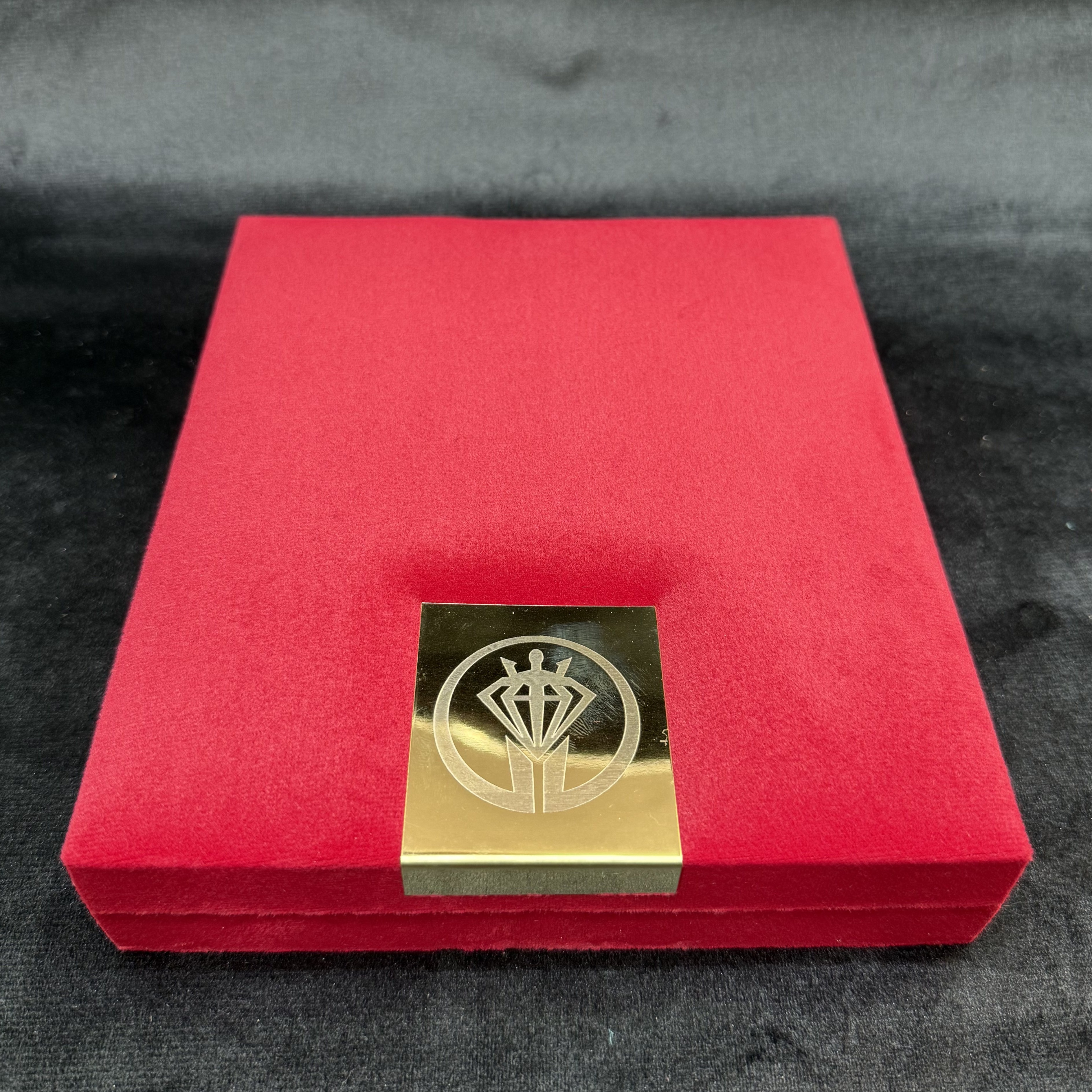Red Patti Box 7X8 Set
